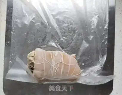 Make White Sliced Pig Hands step 7