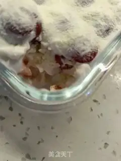 Make Strawberry yogurt box step 7