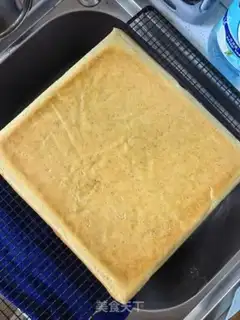 Make A taco box cake step 11