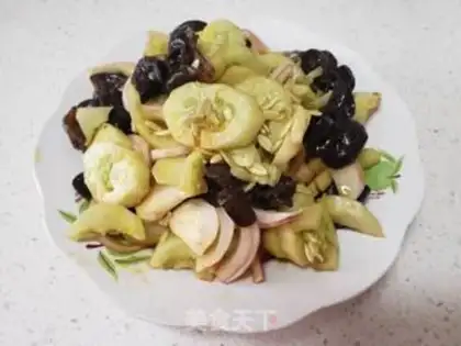 Make Garlic onion cucumbers step 7