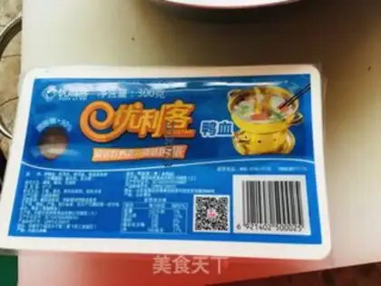 Make A duck blood fan step 1