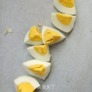 Make Eggs and peanuts step 7
