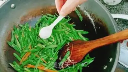 Make Wild gravy step 9