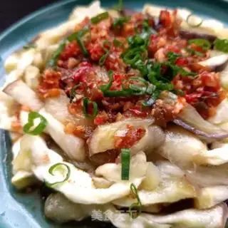 Make Garlic chili cheese fries step 9