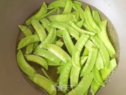 Make Dutch beans step 5