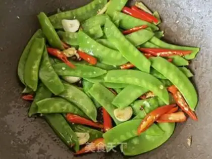 Make Dutch beans step 11