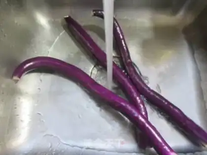 Make Cheese-burning rooster step 1