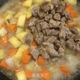 Make Curry beef rice step 10