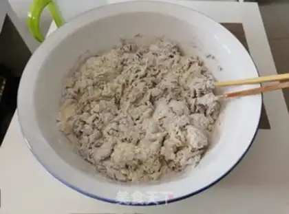 Make Jell-O black rice cake step 1