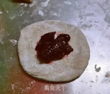 Make Jell-O black rice cake step 6