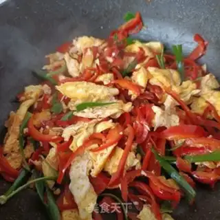 Make Pepper fried eggs step 10