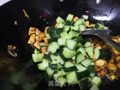 Make cucumber chicken step 5