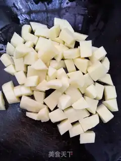 Make Tomato potato beef pan step 3