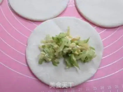 Make Cracker egg box step 14