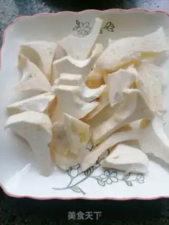 Make Chicken soup with durian shells step 2