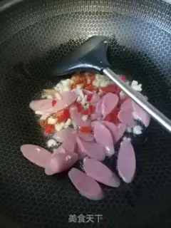 Make Ham sausage and cucumber step 2