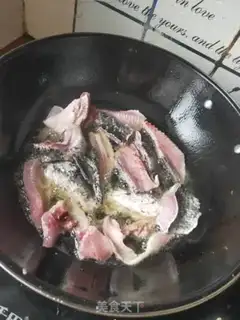 Make The gold soup and sour fish step 0