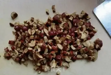 Make Corn-painted red-tree nest step 5
