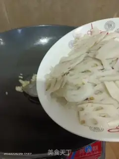Make ♪ Fried Lotus ♪ step 3