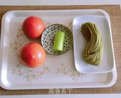 Make Tomato spinach noodles step 0