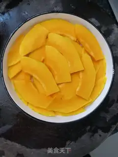 Make Pumpkin steam beef step 3