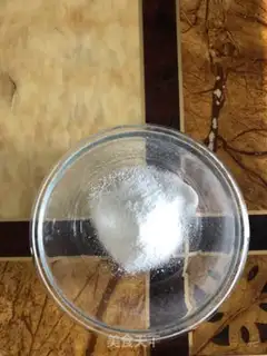 Make # White and powdered milk # step 3