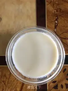 Make # White and powdered milk # step 5