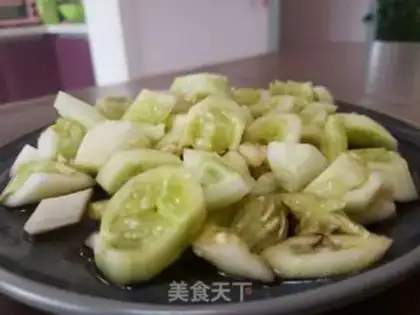Make Shoot the cucumber step 4