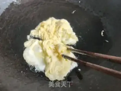 Make Pyramid, platinum mushroom fried eggs step 3