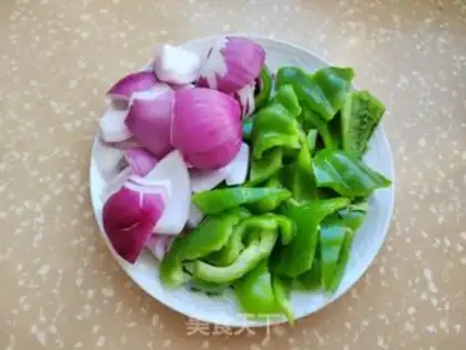 Make Onion peppers, fat and fat step 1
