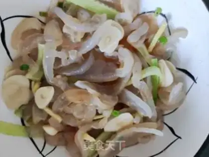 Make # Scrambling seafood # step 3
