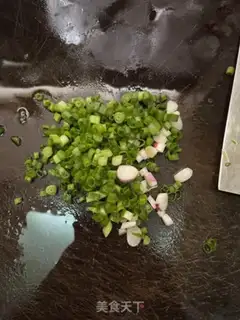 Make Golden pins and mushrooms, tofu beef step 3