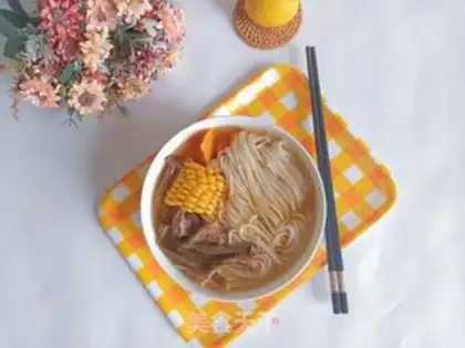 Make Moose mushroom bone corn noodle step 5