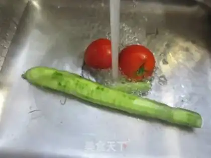 Make Tomatoes with a pickle step 1