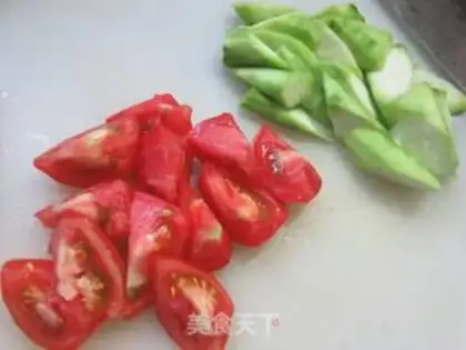 Make Tomatoes with a pickle step 2