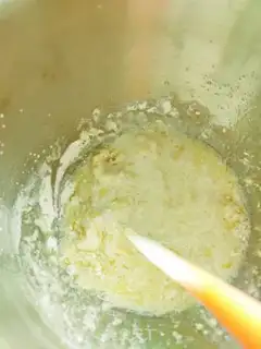 Make Onion meat pine moss cake roll step 8