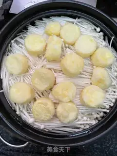 Make Golden pins and mushrooms, tofu beef step 8