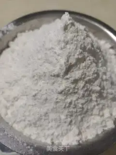 Make Creamed eggs step 0