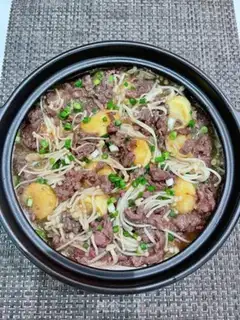 Make Golden pins and mushrooms, tofu beef step 15