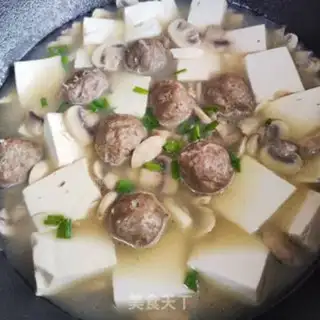 Make Meatball mushroom tofu soup step 8