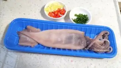 Make The white squid ring step 1