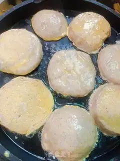 Make Creamed eggs step 9