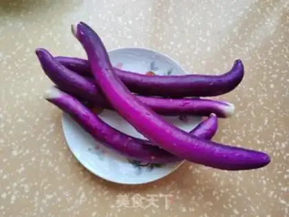 Make Pumpkin with pork and eggplant step 0