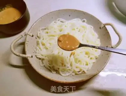 Make cucumber noodles step 8