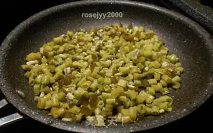 Make Carrot pork fried dumplings step 5