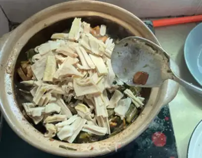Make Pickles dry pork step 13
