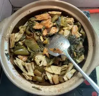 Make Pickles dry pork step 14