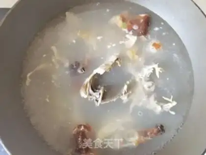 Make Duck stand soup step 3