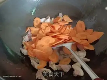 Make Pork and carrot step 2