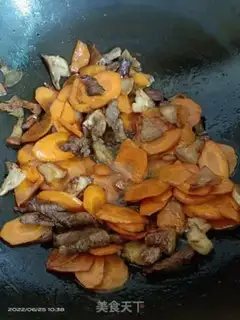 Make Pork and carrot step 3